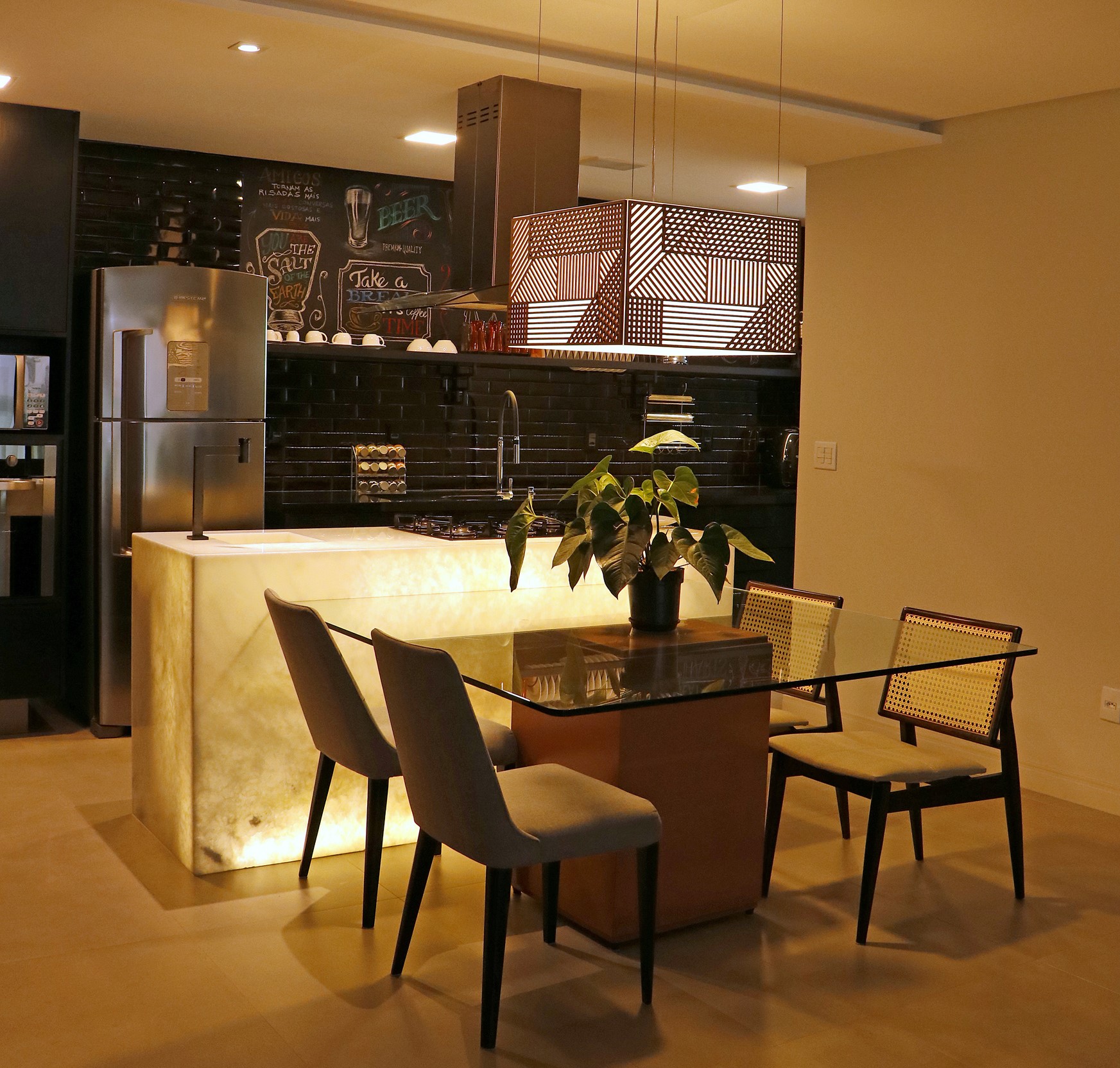 bancada marmore translucido