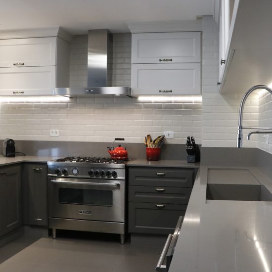 cozinha silestone cinza
