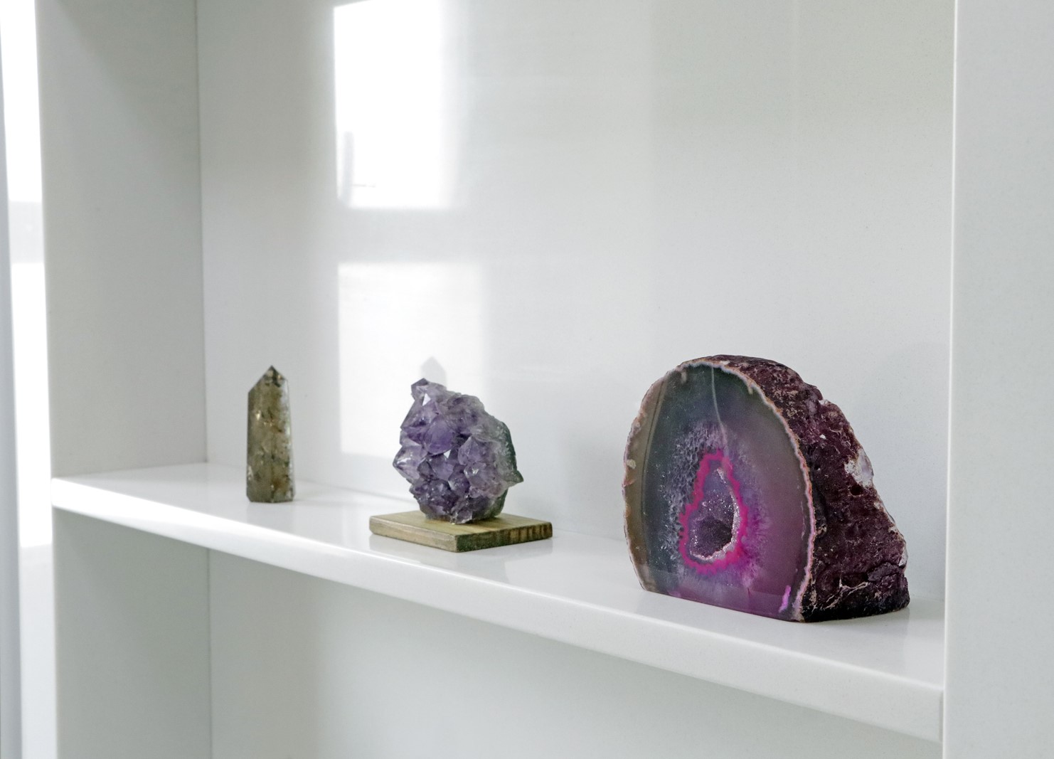 pedras no nicho banheiro