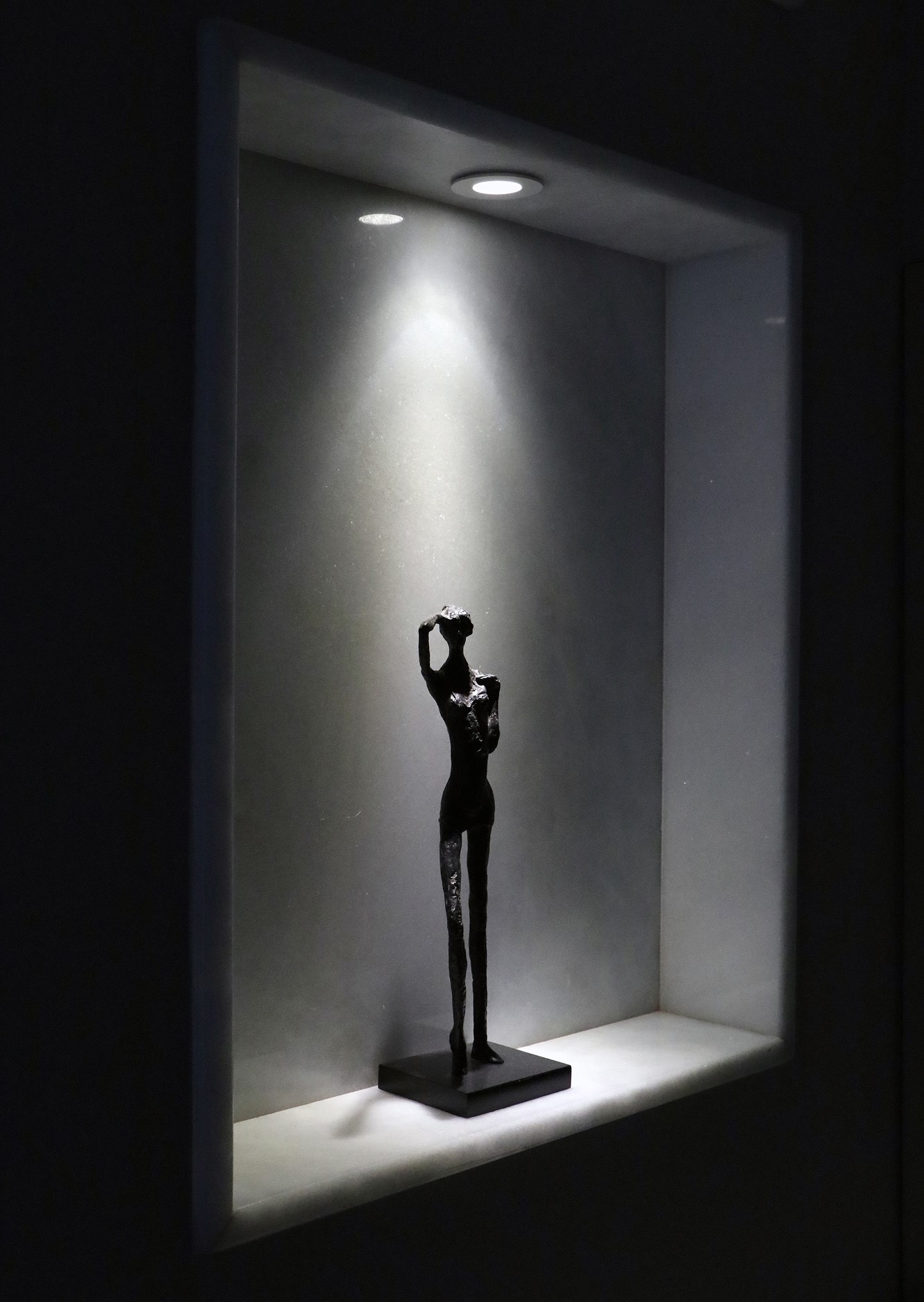 nicho chique marmore branco banheiro